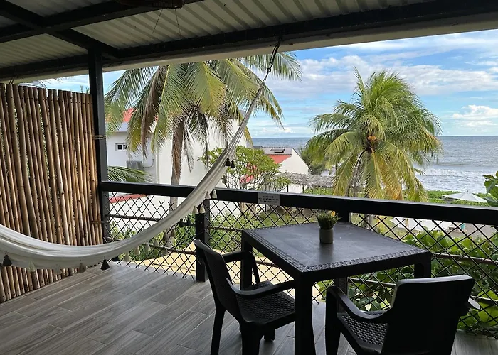 Lali Beach Hotel Boutique